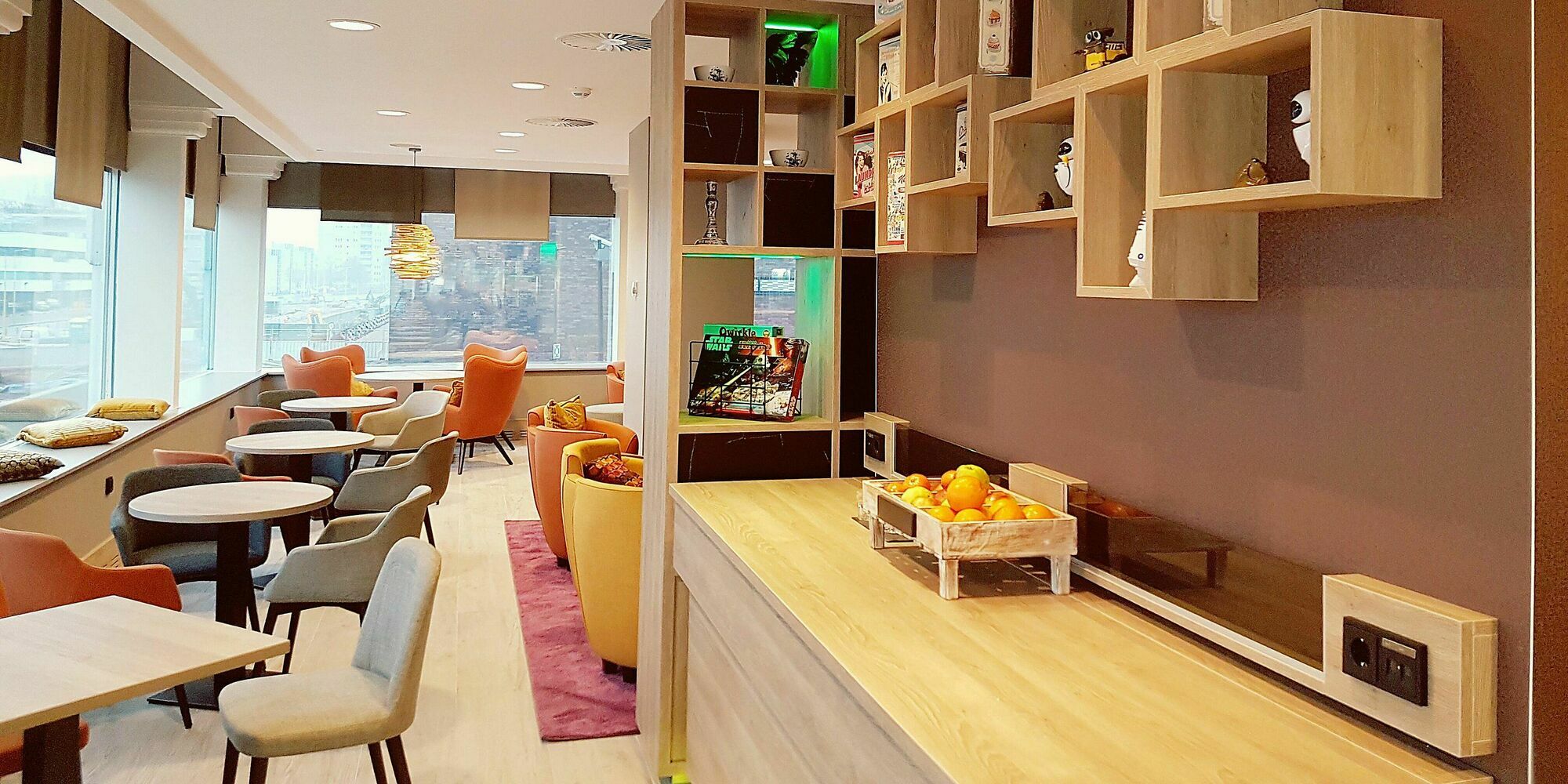 Holiday Inn Амстердам Ресторан фото