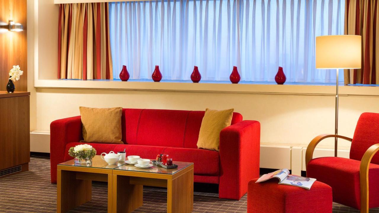 Holiday Inn Амстердам Экстерьер фото
